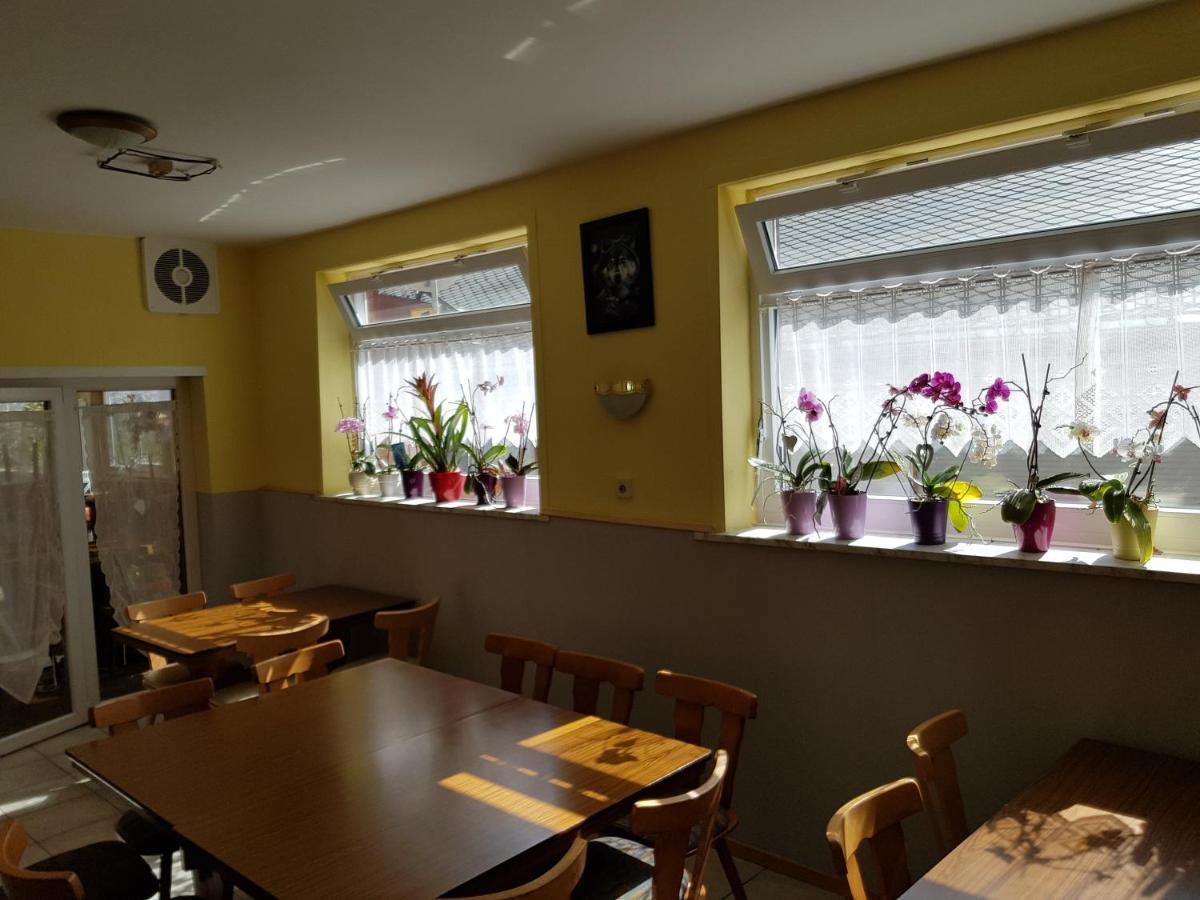 Albergo Restaurante Da Franco Buchenbeuren Bagian luar foto